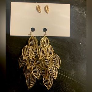 Gold leaf earrings.